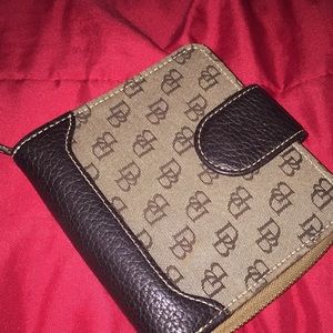 Dooney and bourke vintage wallet